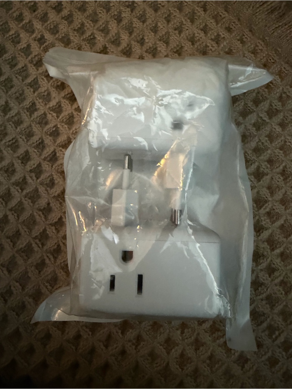 White Plug-in Wall Adapter Outlet Extender